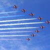 Red Arrows 2025: Pełny harmonogram pokazów w UK i Europie – nie przegap spektakularnych lotów